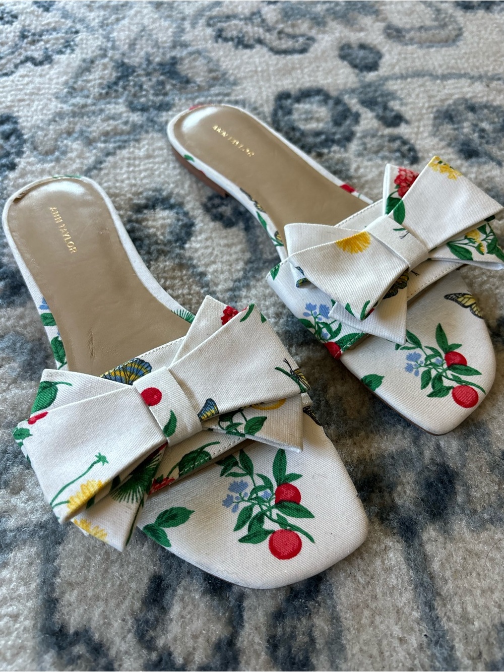 Ann Taylor Coquette Floral Garden Bow Slide Sandals White Red Green Feminine 8